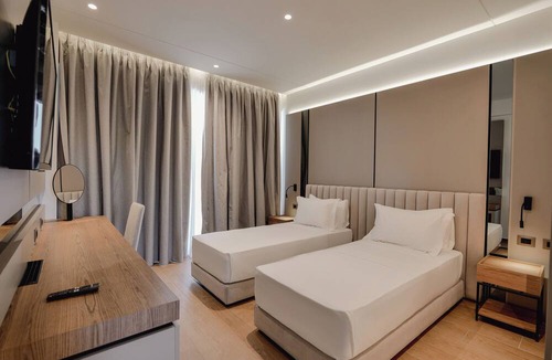Radhime Hotel | Jost Caravel