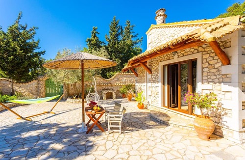 Ieromonachos Villa | Villa Nionios Large Private Pool Walk to Beach Sea Views A C Wifi - 1033