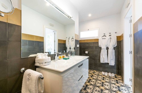Elia Villa | Unique Mykonos Villa | Villa Elegant | 1 Bedroom | Private Pool & Astounding Sea Views | Elia Beach