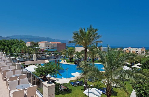 Skoutelonas Hotel | Selini Suites