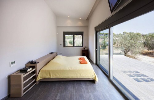 Loutraki Villa | Tramonto di Olive - Gorgeous pool villa