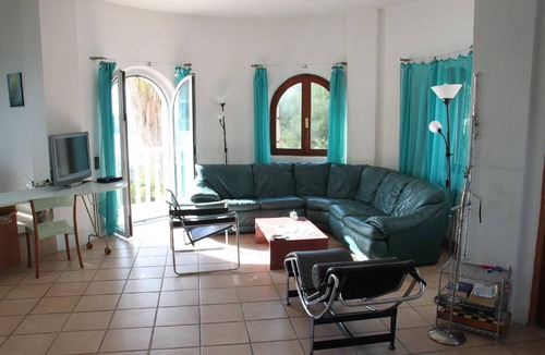 Pylos-Nestoras House | Charly Point Villa