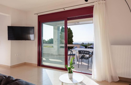Skouloufia House | Villa Malvasia on Crete