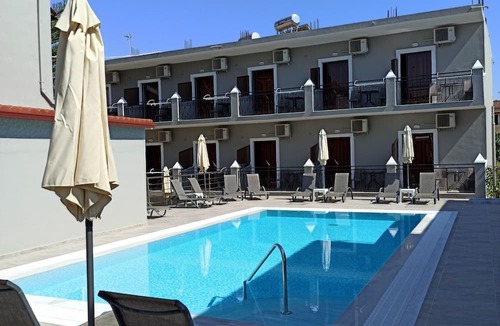Gouvia Apartment | Dionisos Apartments
