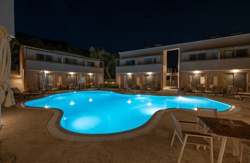 Parga Hotel | Scarabeo Suites & Villas