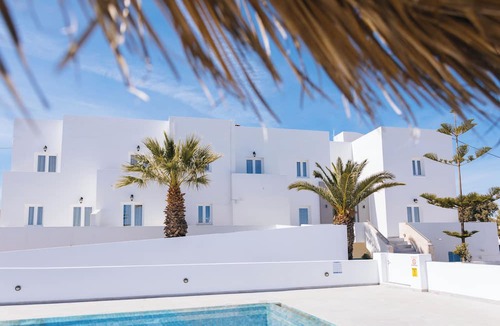 Karterados Hotel | Nikos Hotel