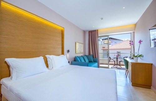 Chania Town Hotel | M City Hotel
