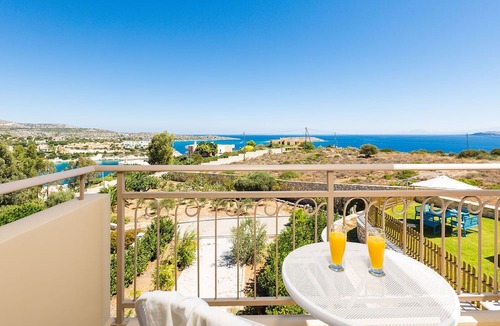 Marathi Villa | Villa Galini, with sea views only 150m away from Loutraki beach