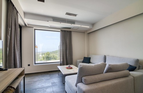 Zakharo House | Serenity Suites Sea View 3