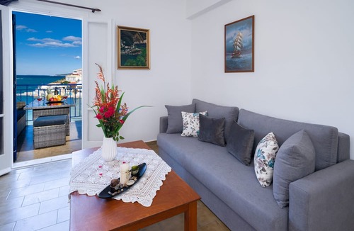 Frourion House | Villa Galini με εκπληκτική θέα στη θάλασσα!