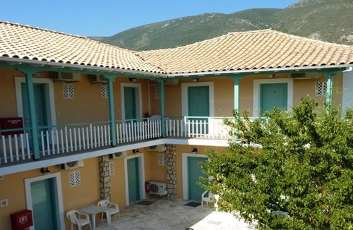 Vassiliki Hotel | Hotel Phoenix