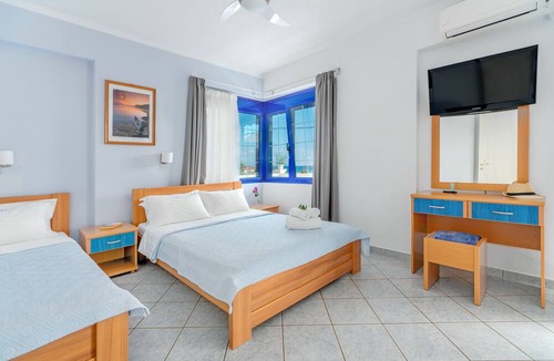 Lygia Hotel | Mesogeios 2000