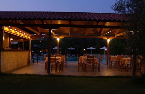 Makrys Tichos Hotel | Hotel Kyriaki