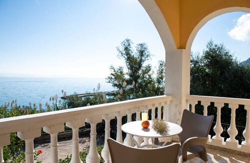 Benitses House | Dimitra Studios