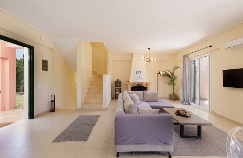 Agios Ioannis Villa | Luxury Villa Perla
