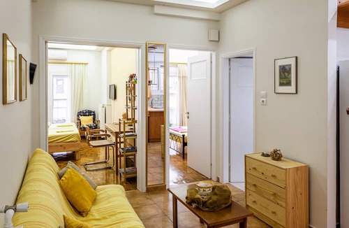 Ilisia Apartment | Zografou Hidden Gem - Athens Charming Home