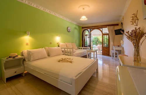 Vassiliki House | Pension Holidays