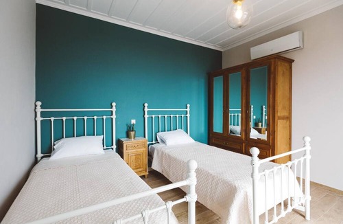Elation House | Holiday house Askos for 1 - 6 persons with 3 bedrooms - Row house