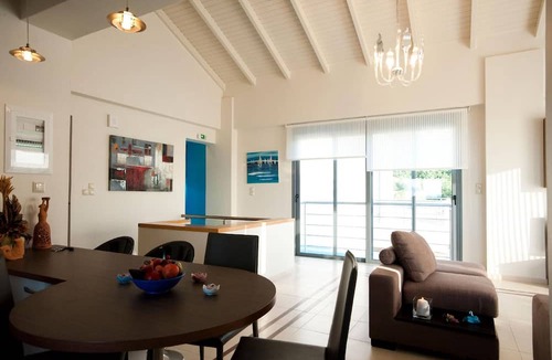 Nopigia House | holiday home "Villa Pounentes" with private pool
