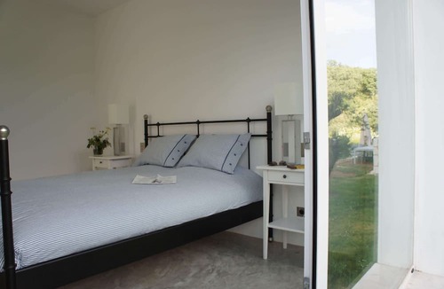 Petaleia Villa | Architect villa between the sea and mountains