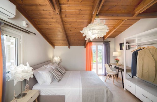 Anafonitria Villa | Villa Provenza
