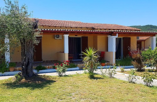 Messonghi House | Villa Panorea