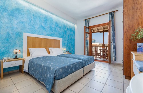 Skopelos Town Hotel | Aeolos Hotel