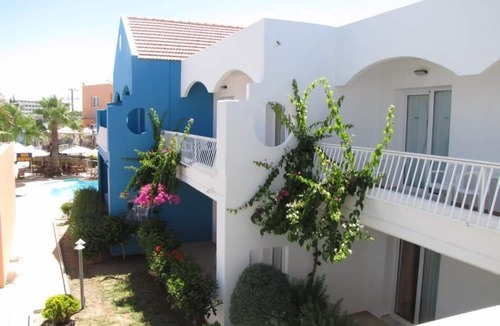 Petaloudes Apartment | Valsami Hotel Apartments