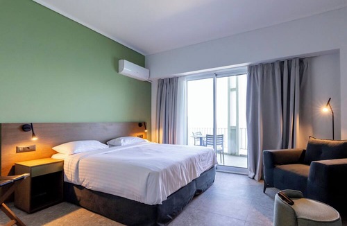 Paralia Vergas Hotel | Messinian Bay Hotel