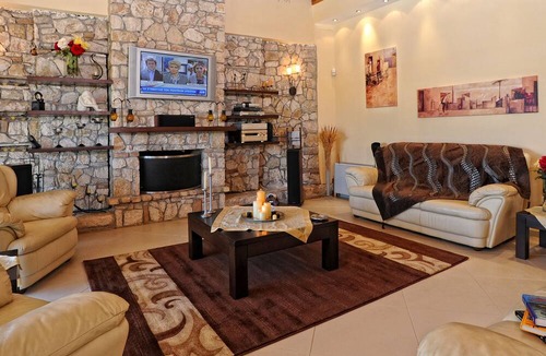 Parelia House | Villa Privilege Classic & Exclusive