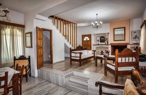 Dhrimiskos Villa | Petrinos Milos