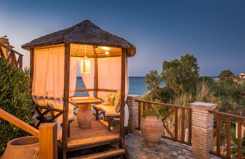 Psarou Villa | Porta Del Mar Beach Resort