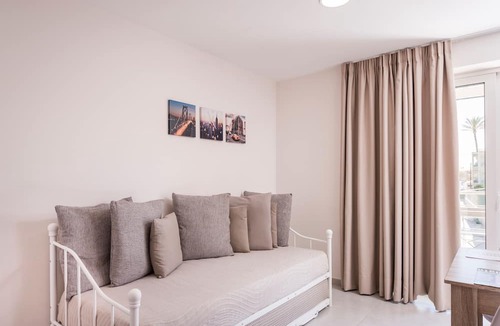 Platanias Town Apartment | Athina Apartments