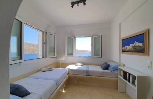 Kithnos Villa | Olive's Coast Seafront Villa