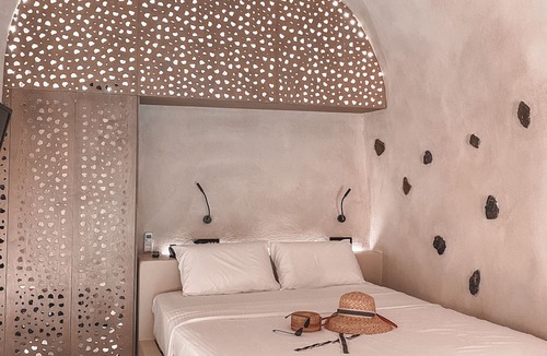 Tholos House | Andronikos Canaves Santorini