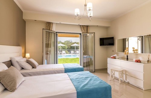 Gouvia Villa | Villa Johnnie