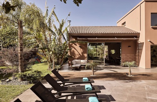 Alikianos Villa | Villa Fuerte Chania - Two 7-seater Vans included - Up to 18 guests