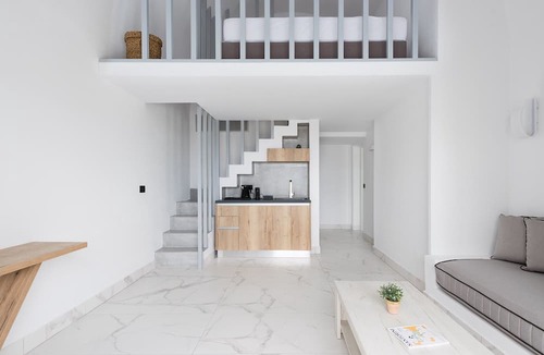 Messaria Hotel | Karat Suites