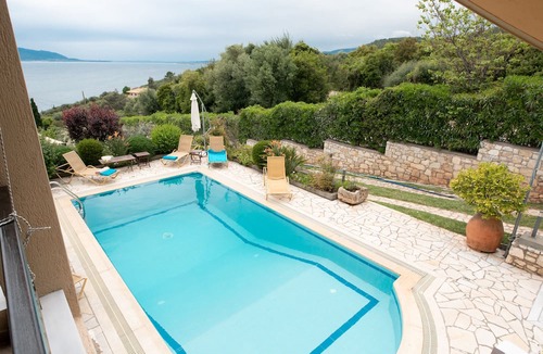 Dorida Villa | Villa "MARGO" at Skaloma, Nafpaktos