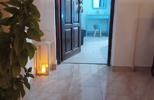 Perissa House | Evelina Pension