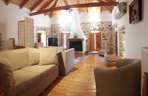 Livadi House | Theodora's Guest House - Tyros, East Peloponnese (Τυρός)