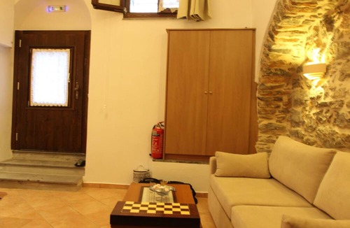 Mesta Hotel | Stoes Traditional Suites