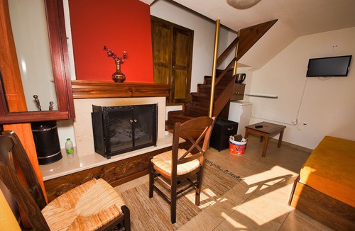 Milies Hotel | Anemoessa Traditional Village Hotel