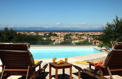 Lefkada Town House | holiday home "Alea Resort" with own pool