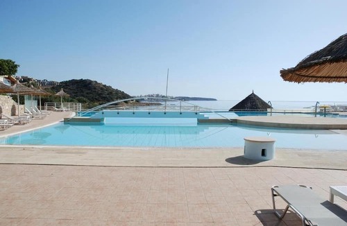 Almiros Beach Hotel | Almiros Apartments
