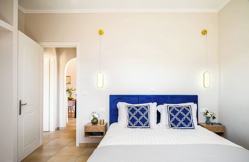 Ipsos Villa | Seaside Ipsos Apartment By Konnect