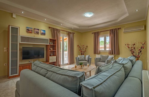 Agrilia Villa | Villa Eleon