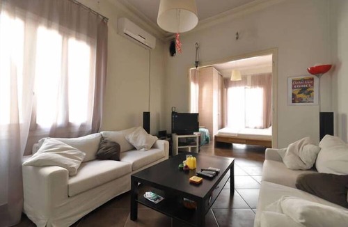 Vyronas Apartment | Lovely small studio apartment in Vironas, Athens