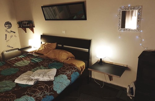 Vyronas Apartment | Lovely small studio apartment in Vironas, Athens