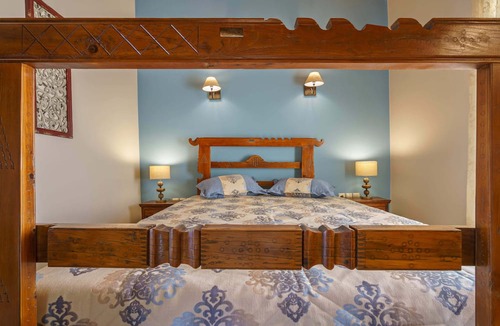 Asteri Villa | New Luxury Stone built Villa with Private Pool, Childrens Area, 5km to the Beach